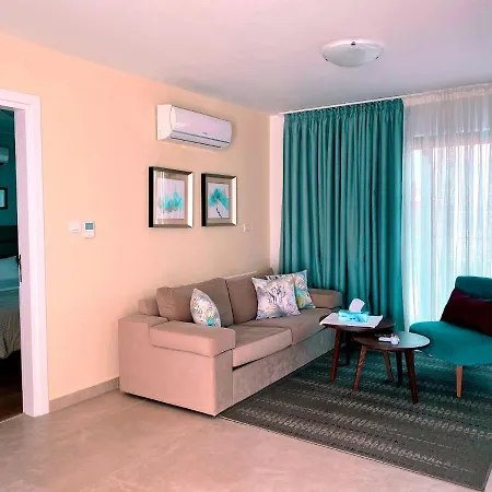 Victoria Suites * Пафос
